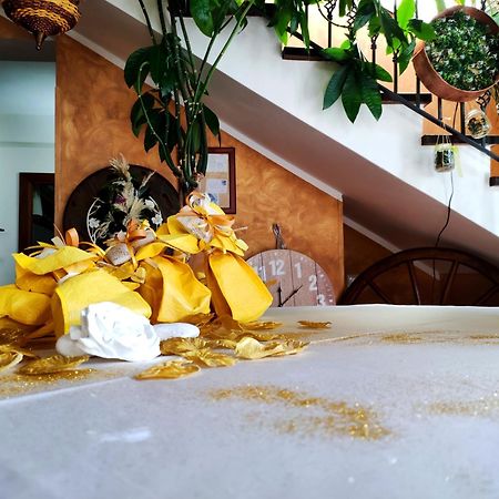 Borgo Patierno Casa de hóspedes Conca della Campania Exterior foto