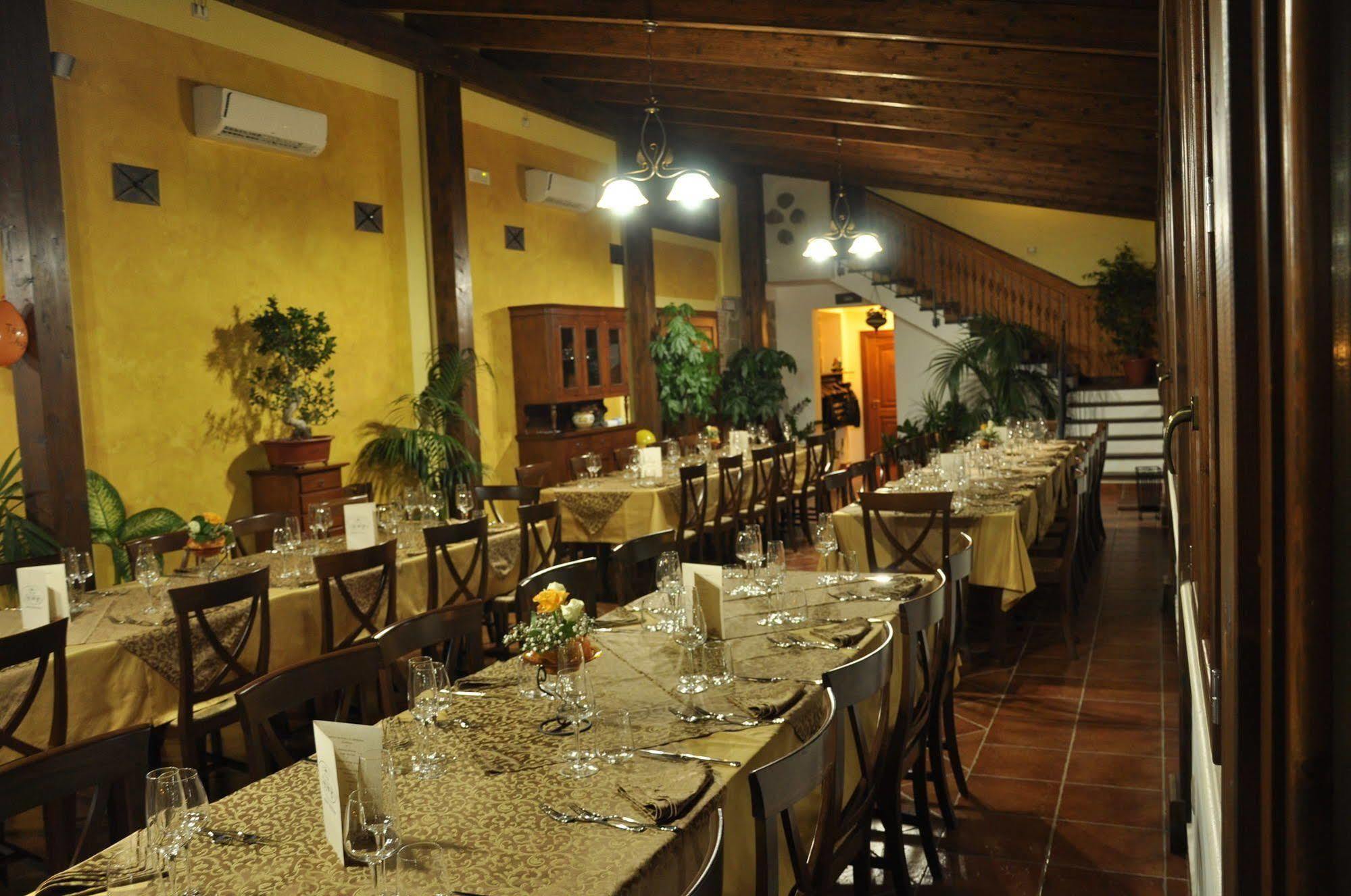 Borgo Patierno Casa de hóspedes Conca della Campania Exterior foto